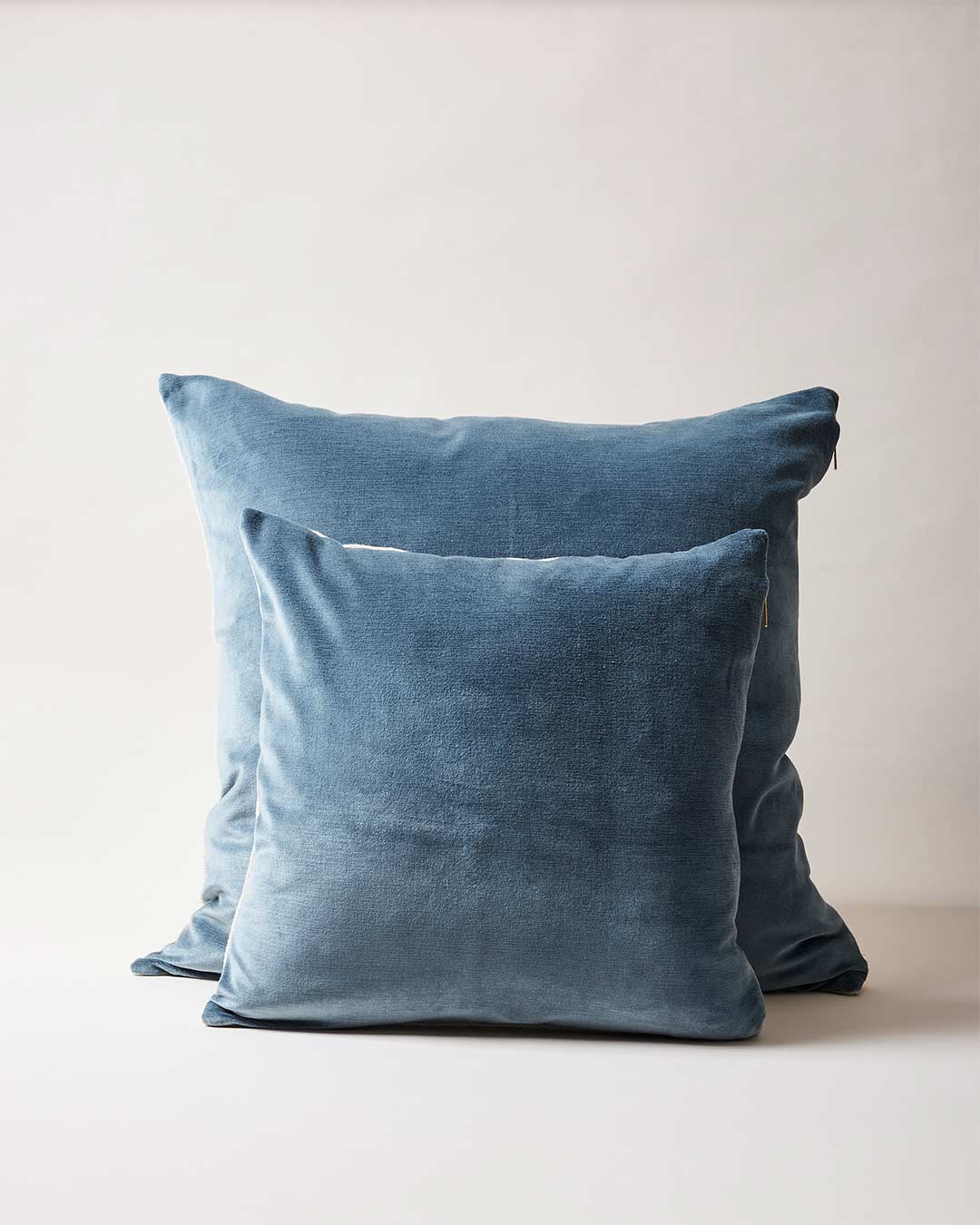 NWT's Pottery Barn (3) Velvet Linen Pillow Cover's 20 X 20 : store Blue, 20-Blue, Fig