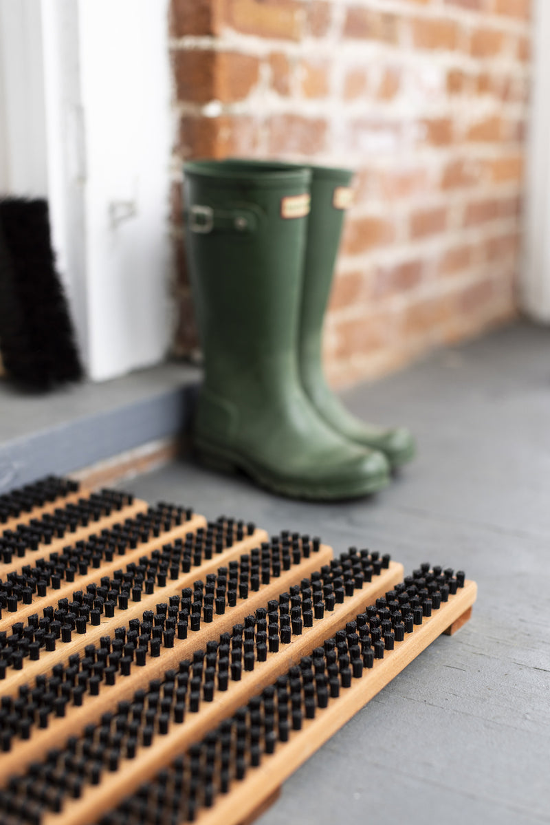 Farmhouse Brush Doormat