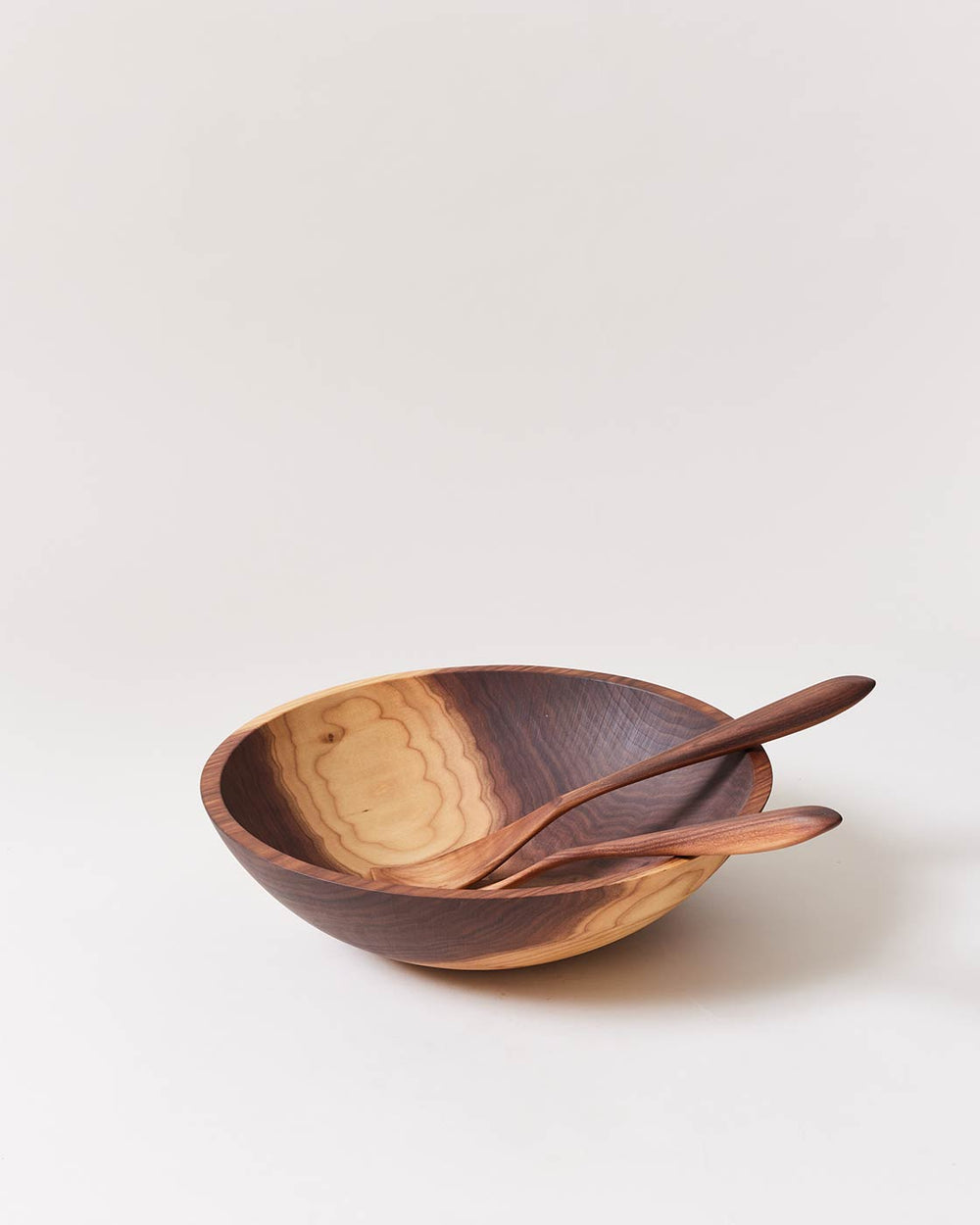 Medieval,log cabin/home decor,wooden bowl,dinnerware,tableware,hand high quality made,gift,Black Walnut,centerpiece,salad bowl,made in USA,